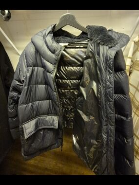 Columbia Women's Harmony Falls Hooded Down Jacket